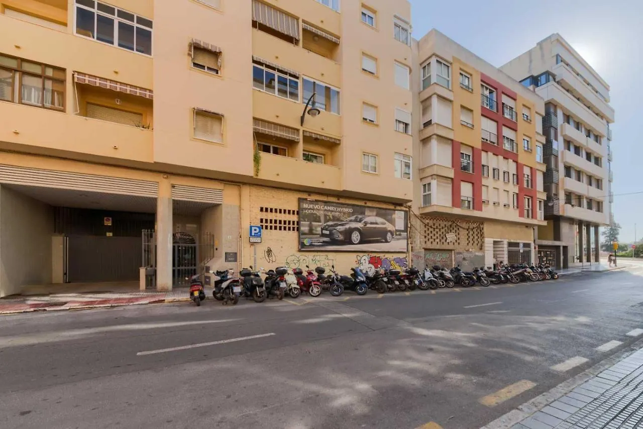 Holidays2Malaga Plaza De Toros Vieja & Parking Opcional Appartement