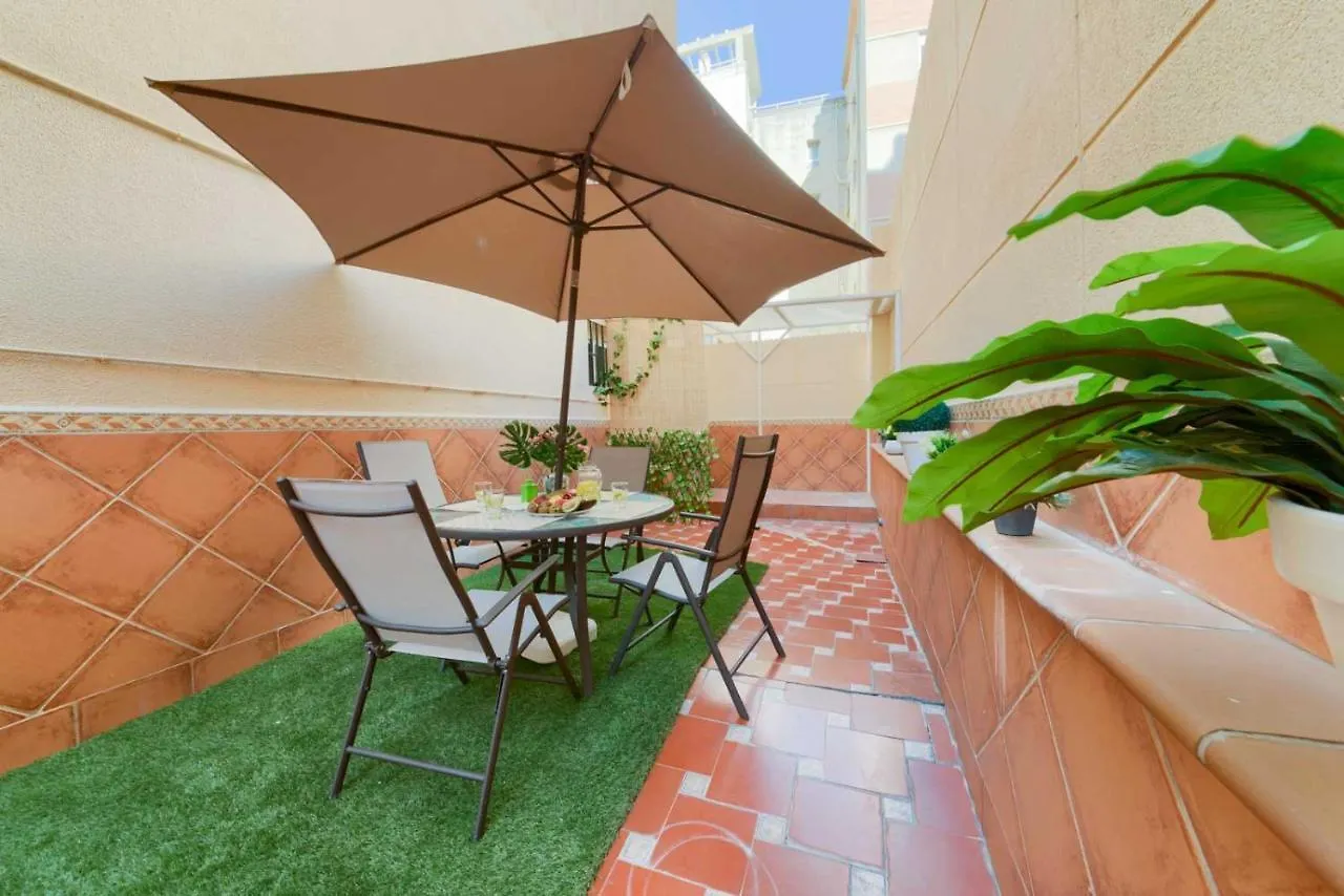 Holidays2Malaga Plaza De Toros Vieja & Parking Opcional 0*, 말라가 스페인