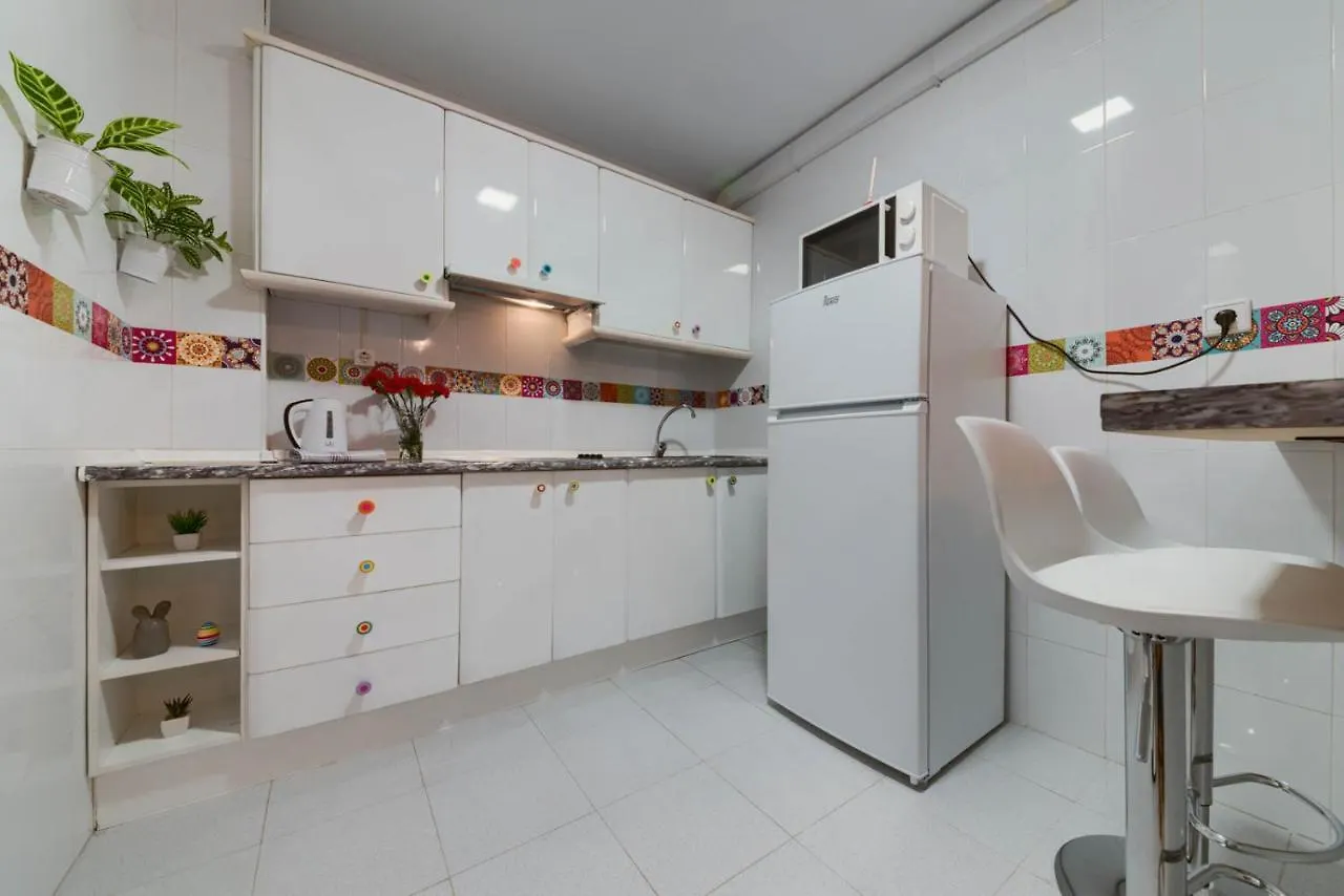 Holidays2Malaga Plaza De Toros Vieja & Parking Opcional Apartman